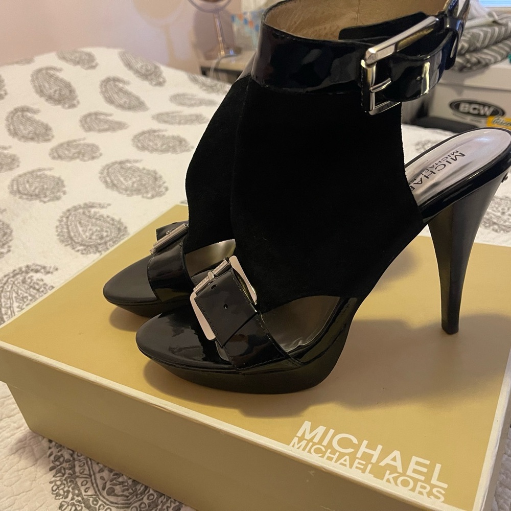 Michael Kors Carson Ankle Sandals